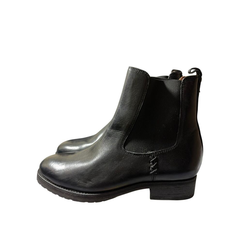 NEW Frye Melissa Lug Leather Chelsea Booties Size 8.5
